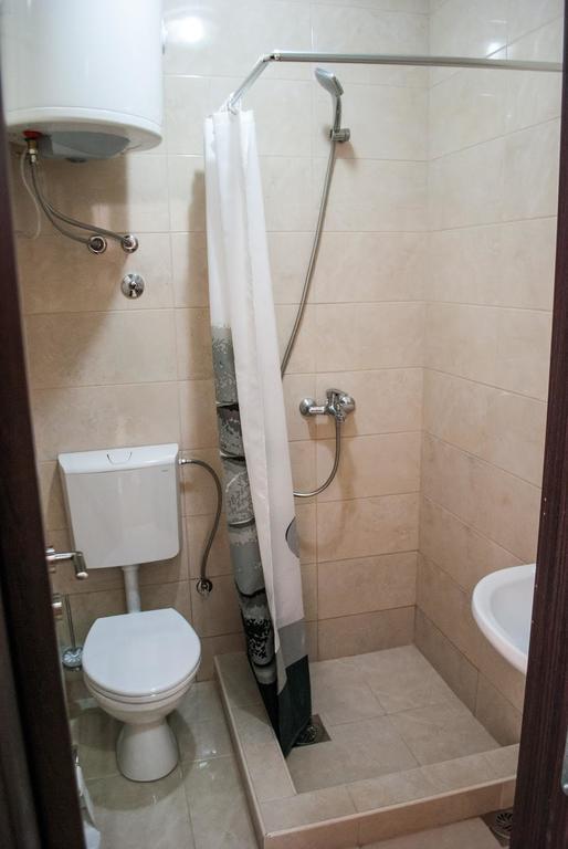 Saga Del Mare Apartment Sutomore Exterior photo